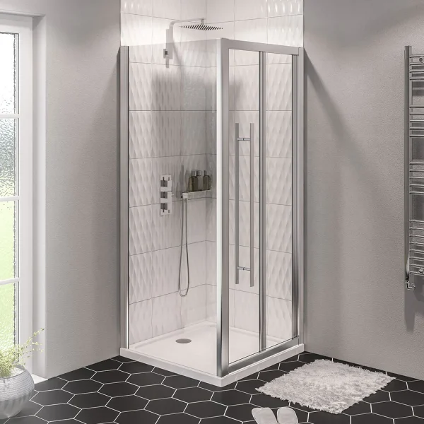 Vantage 2000 760 Bi-Fold Shower Door