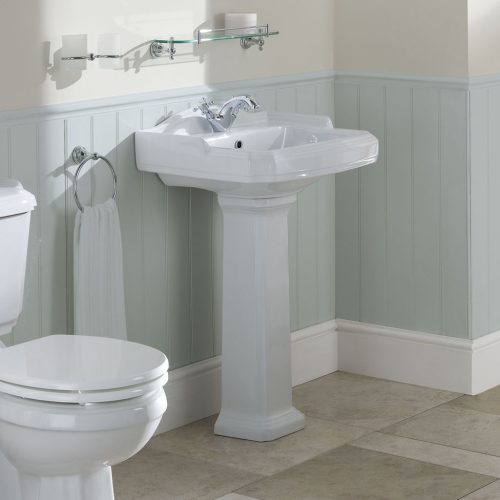 Belgravia Traditional Full Pedestal 1 Tap Hole Basin